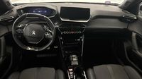 Peugeot 2008 1.2 PureTech 130ch S&S GT EAT8 — photo 11