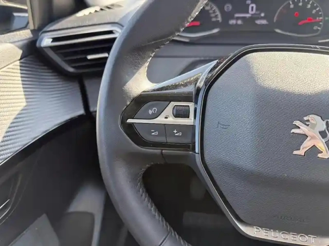 Peugeot 208 puretech 75 s&amp;s bvm5 active — photo 19