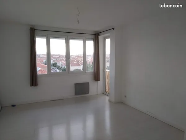 Appartement T3 traversant et lumineux
