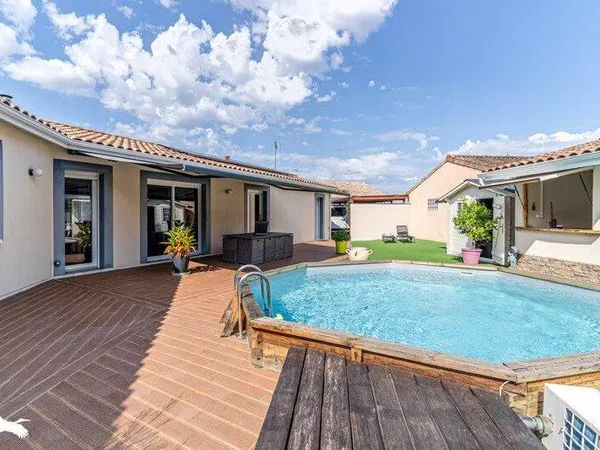 Maison de plain-pied 6 pièces 128 m²