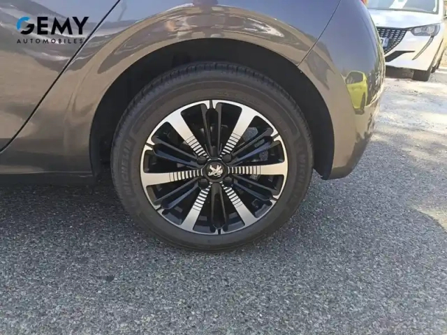 Peugeot 208 puretech 110ch s&amp;s bvm6 — photo 38