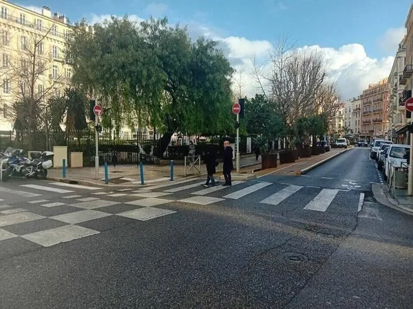 Fonds de commerce 120 m²