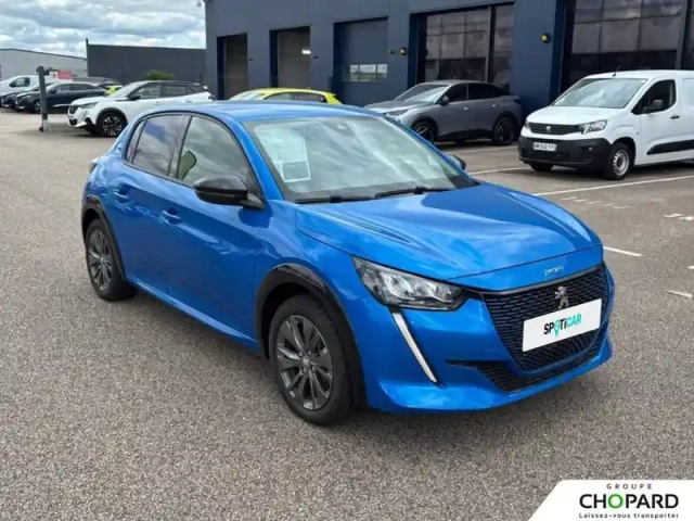Peugeot 208 electrique 50 kwh 136ch — photo 32