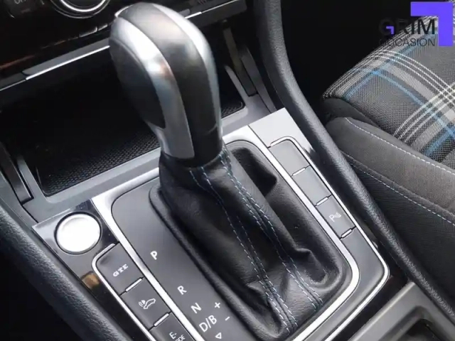 Volkswagen Golf hybride rechargeable 1.4 tsi 204 dsg6 — photo 31