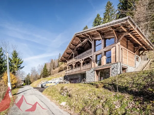 Chalet individuel de prestige avec vues panoramiques et environn