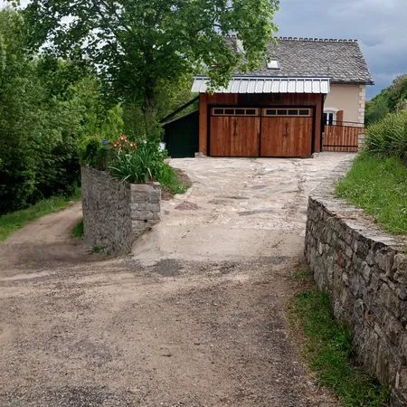 Maison individuelle avec terrain et garage