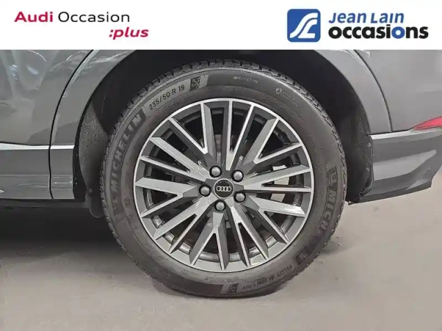Audi Q3 45 tfsie 245 ch s tronic 6 — photo 9