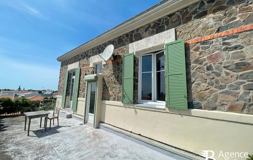 Photo 12