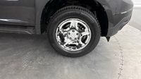 Dacia Duster 1.0 TCe 100ch Essentiel 121g 4x2 - 19 — photo 20