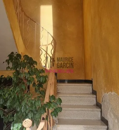 Propriété 5 pièces 145 m²