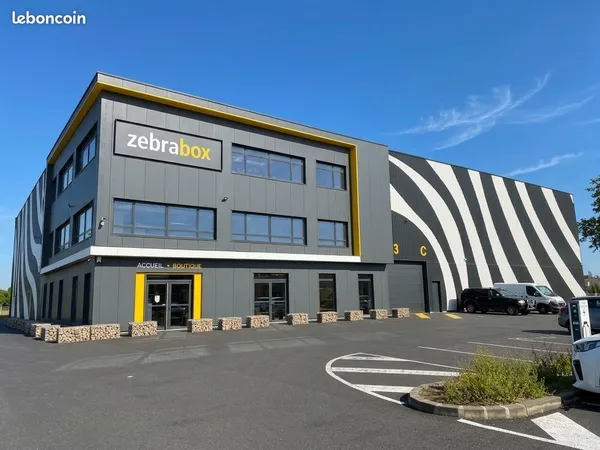 ZEBRABOX - Garde-Meuble & Box de Stockage à Villefranche | De 1 à 18 m² | Dès 40 /mois