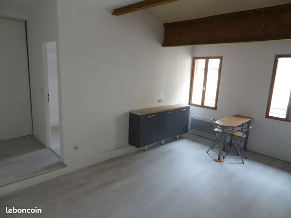 T1 bis 36m² - LIMOUX - Plein centre