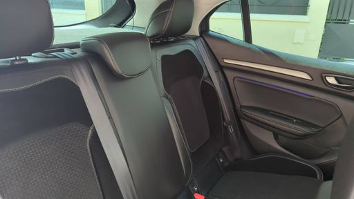 Renault Megane 1.2 TCe 130.0 - Intens – 2016 – 12170 km – Essence – Boîte Manuelle — photo 37