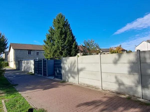Maison 8 pièces 170 m²