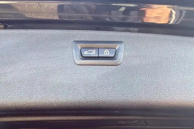 Bmw Serie 3 touring 320d 190 ch bva8 — photo 107