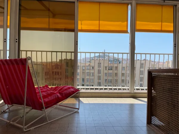 Loue appartement 33m² Notre-Dame-de-la-Garde en panoramique
