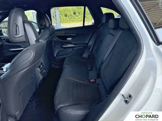 Mercedes Glc 300 e 9g-tronic 4matic — photo 18