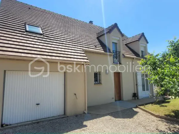 Maison 8 pièces 170 m²