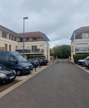 Apparemment 3 pièces 61m2