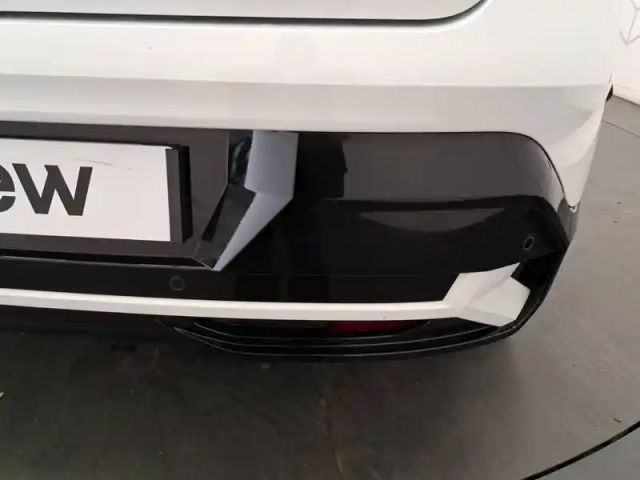 Renault Megane e-tech ev60 220 ch super charge — photo 12