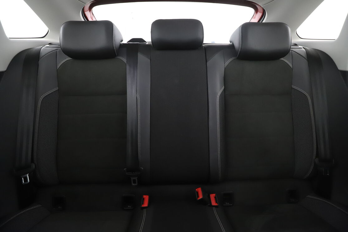 Volkswagen Taigo 1.0 TSI Style DSG — photo 14