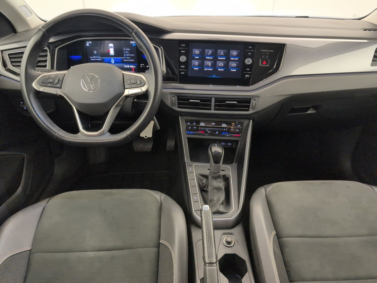 Volkswagen Polo — photo 22