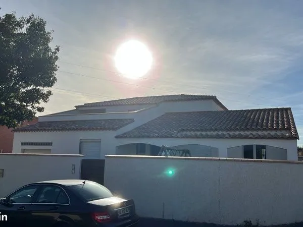 VILLA A SAISIR 9 pièces