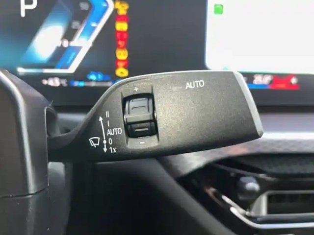 Bmw Serie 3 330e xdrive 292 ch bva8 — photo 29