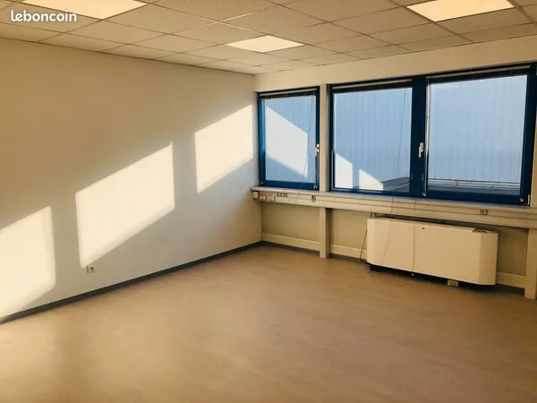 Bureau 18 m2