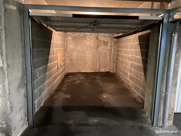 Vente d'un garage individuel quartier saurupt Nancy