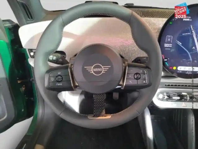 Mini Cooper 3 portes se 218ch favoured — photo 12