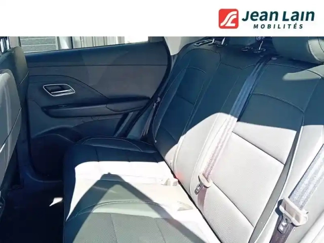 Mg Zs 1.5 l hybrid+ 197 ch — photo 45