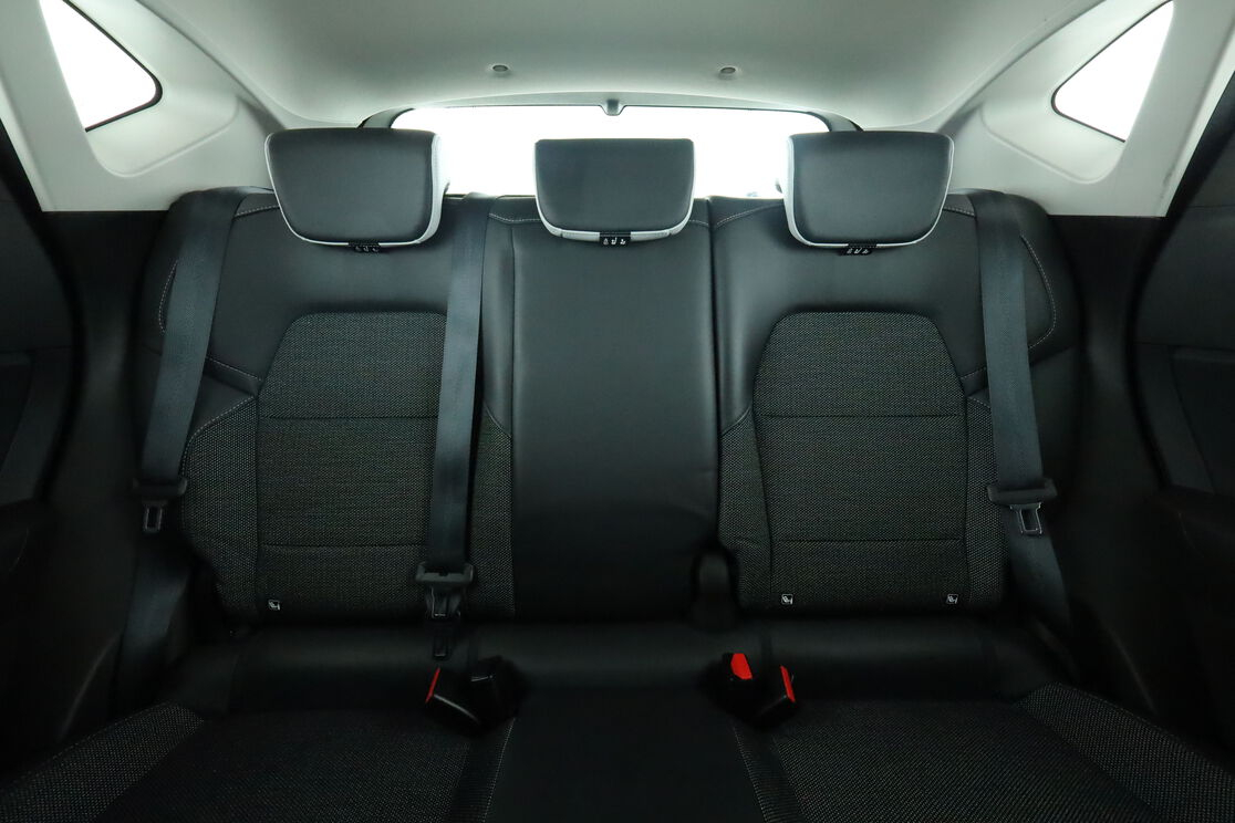 Renault Captur 1.6 E-Tech Plug-in Intens — photo 14
