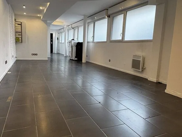 Bureaux 55 m²