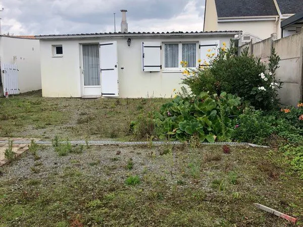 Deux. Maisons Pornichet, 630 m² de terrain 290 000 . ￼