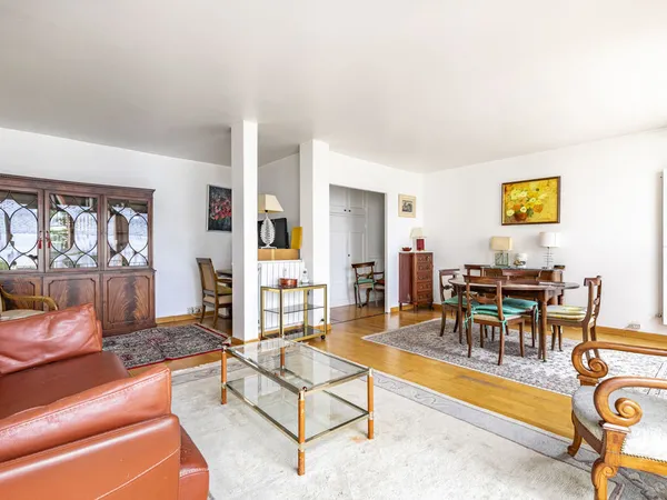 APPARTEMENT 5 PIÈCES - SAINT GERMAIN EN LAYE