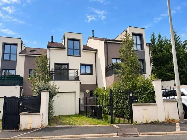Maison 5 pièces 159 m²