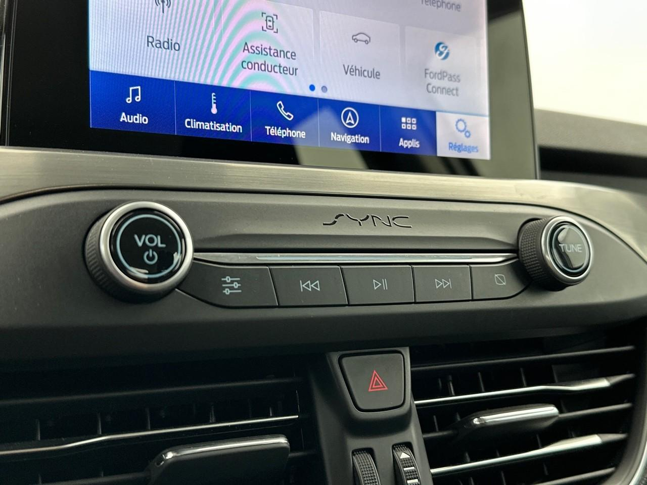 Ford Focus 1.0 ecoboost 125 s&s titanium — photo 29