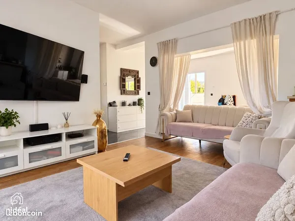 Maison 5 pièces 135 m²