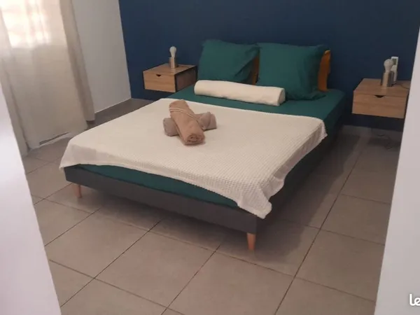 A louer appartement T2 meublé avec véranda