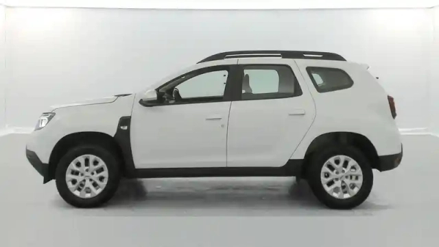 Dacia Duster eco-g 100 4x2 — photo 17