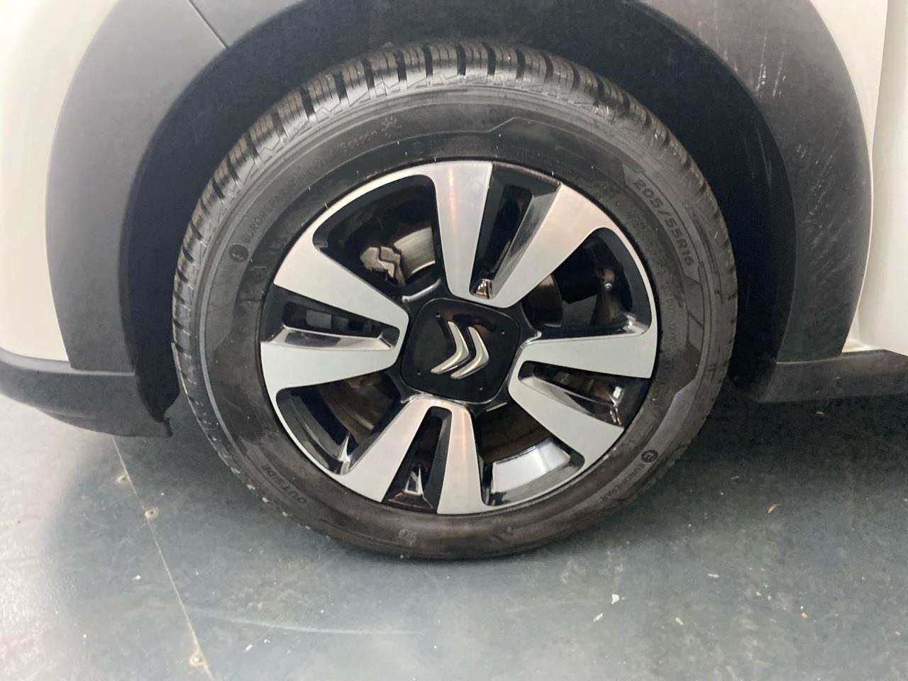 Citroën C3 puretech 110 s&s eat6 shine — photo 16