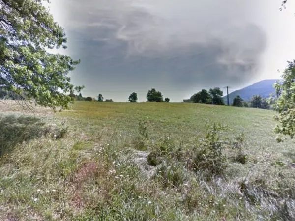 Terrain 575 m²