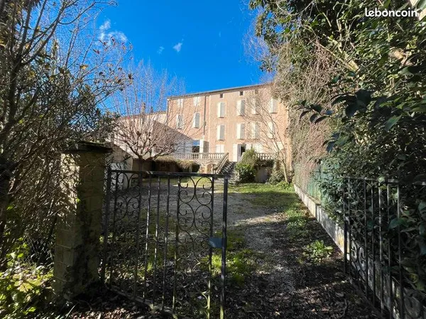Maison de ville 16 pièces 406 m²