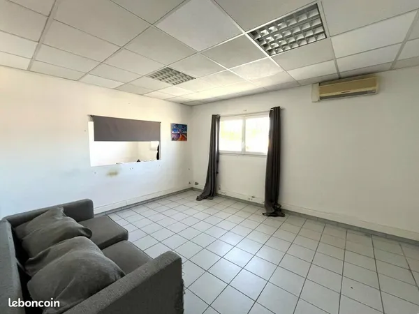 Bureaux 90 m² DRAGUIGNAN