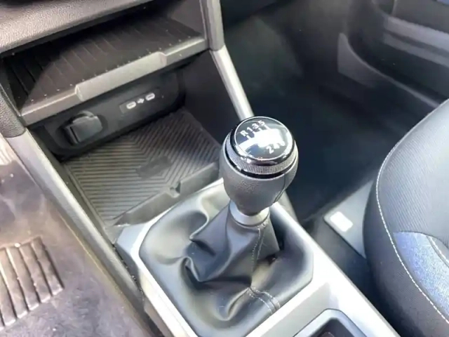 Dacia Duster mild hybrid 130 — photo 13