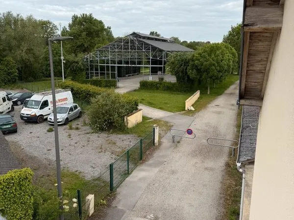 Maison meublé 4 chambres jardin sans voisin