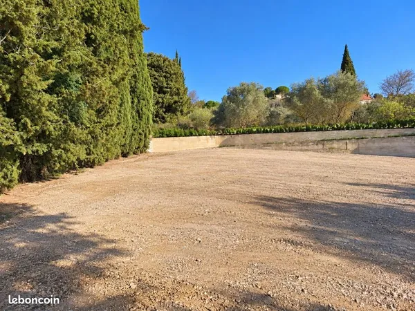 Terrain 520 m² Sainte Tulle