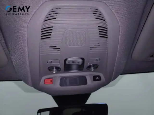 Citroën C5 Aircross hybride rechargeable 225 e-eat8 — photo 37