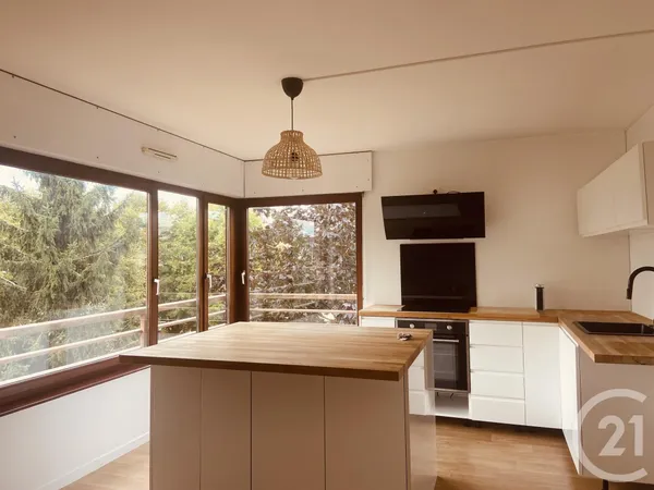 Appartement 3 pièces 79 m²